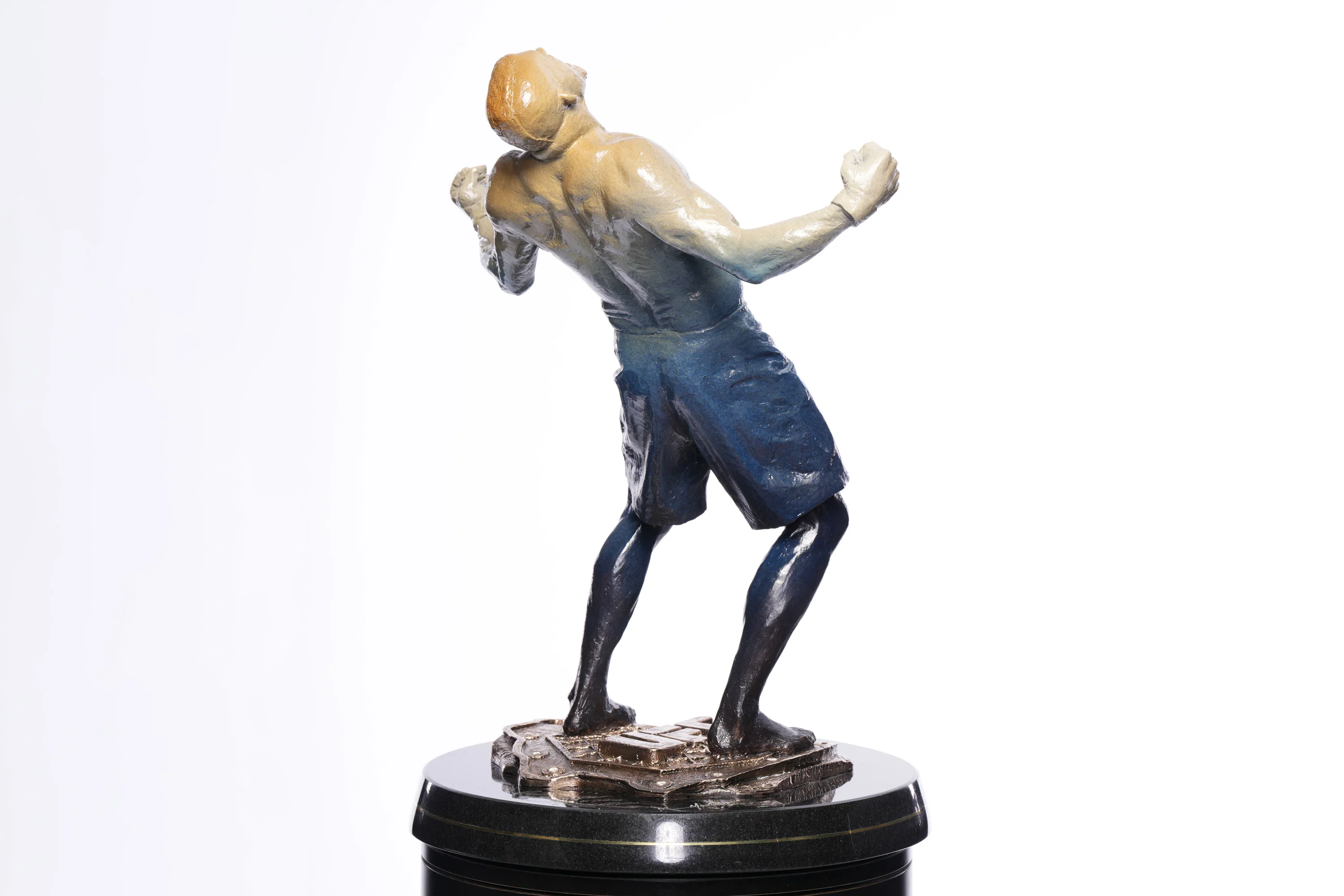 Chuck Liddell Blue Diamond 1-of-1 Sculpture - Image 6