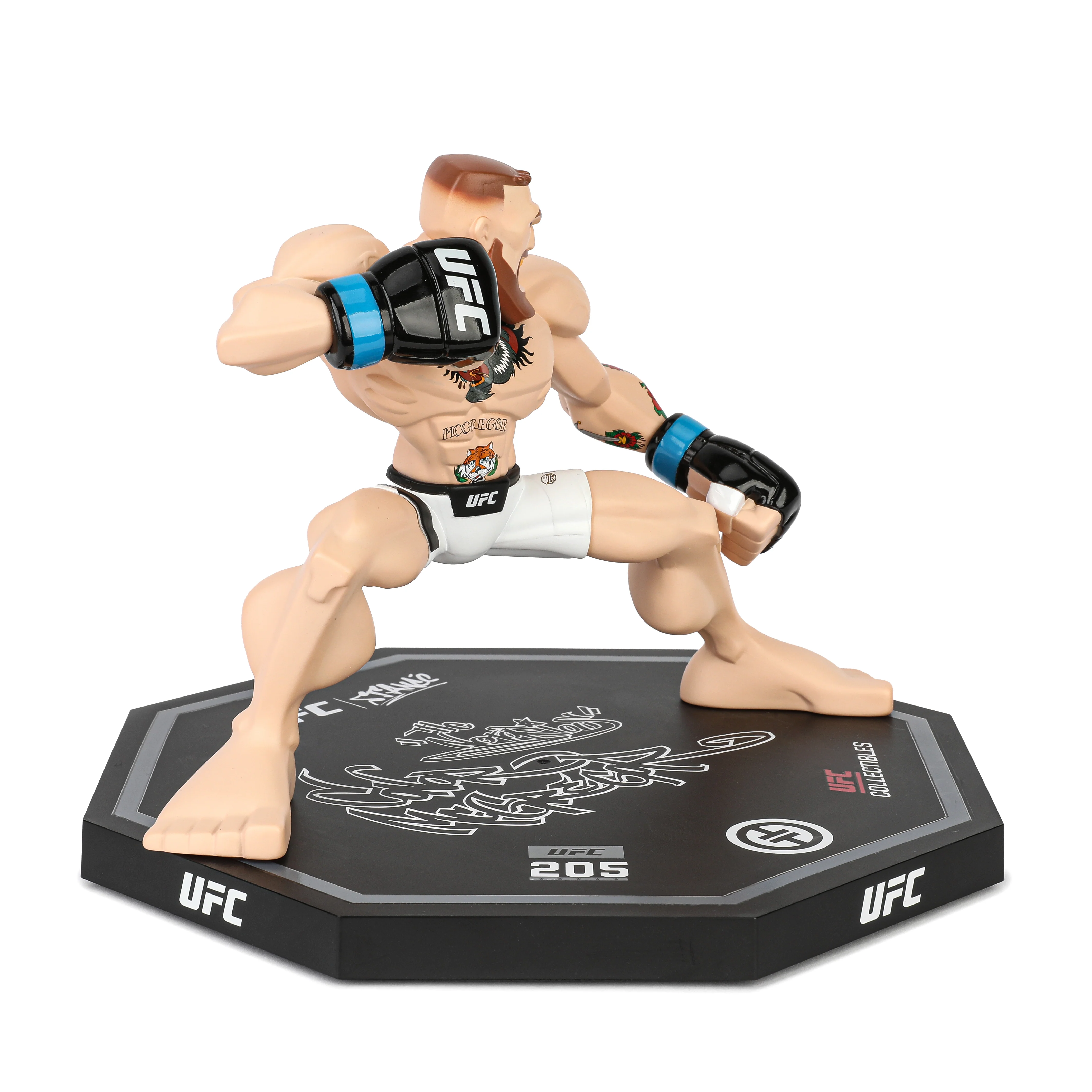 Conor McGregor Limited Edition UFC x Stancé Figure - Image 6