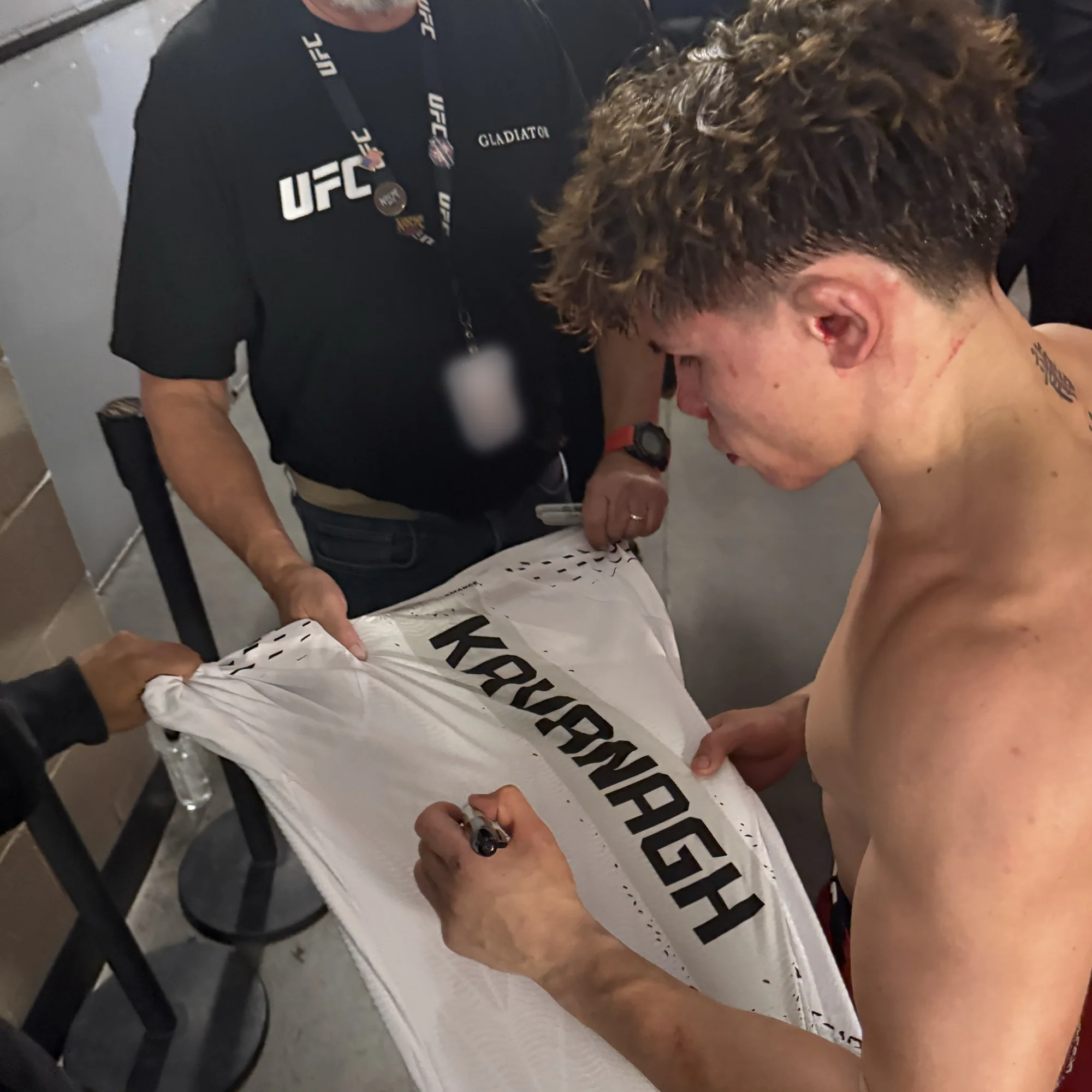 Lone'er Kavanagh Signed 1-of-1 Fight Worn Jersey UFC 329: McGregor vs Holloway 2 - Image 2