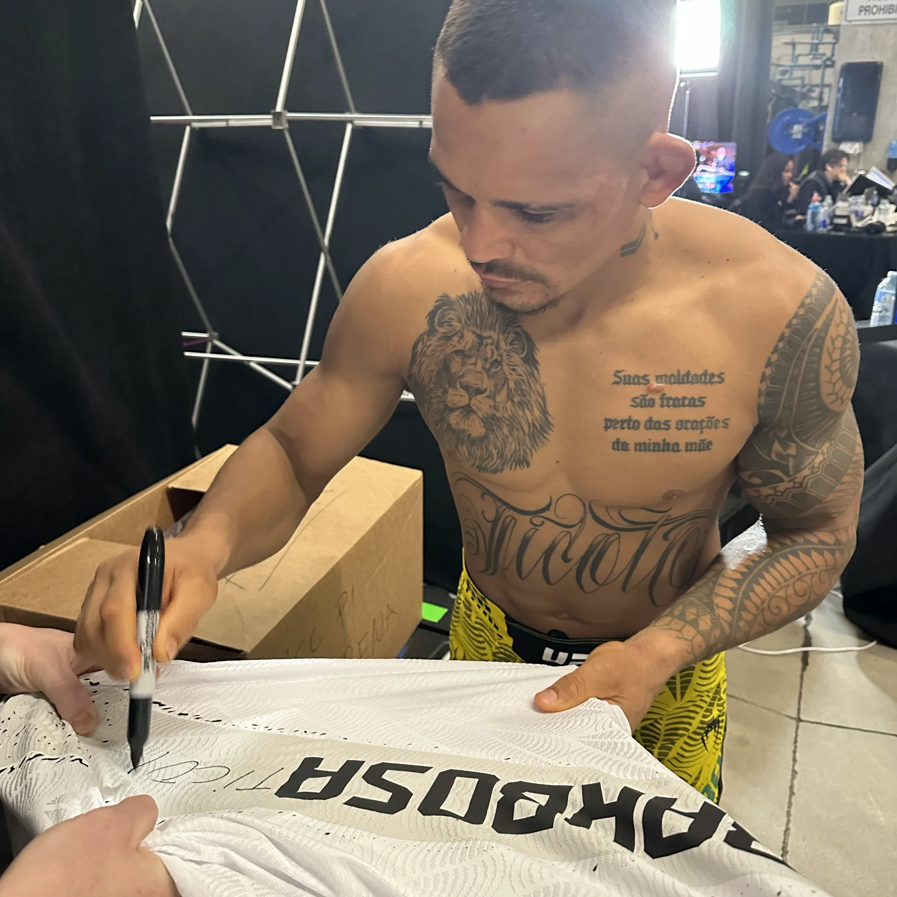 Marcio Barbosa Signed 1-of-1 Fight Worn Jersey UFC Fight Night: Burns vs Malott - Image 2