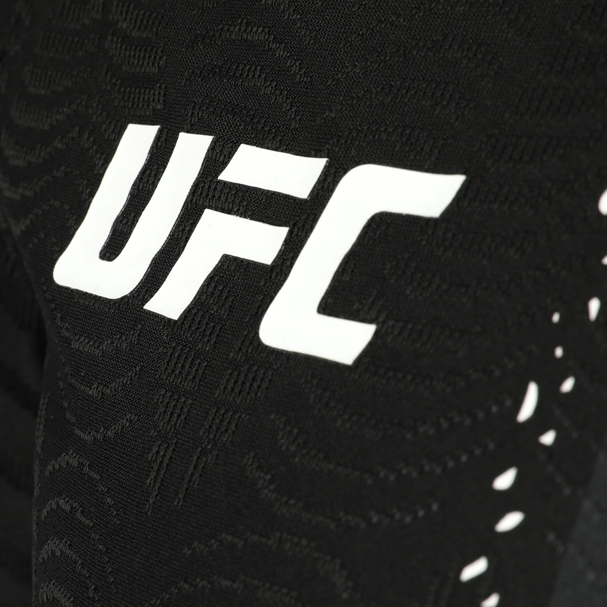 Tracy Cortez Signed 1-of-1 Fight Worn Jersey UFC 329: McGregor vs Holloway 2 - Image 5