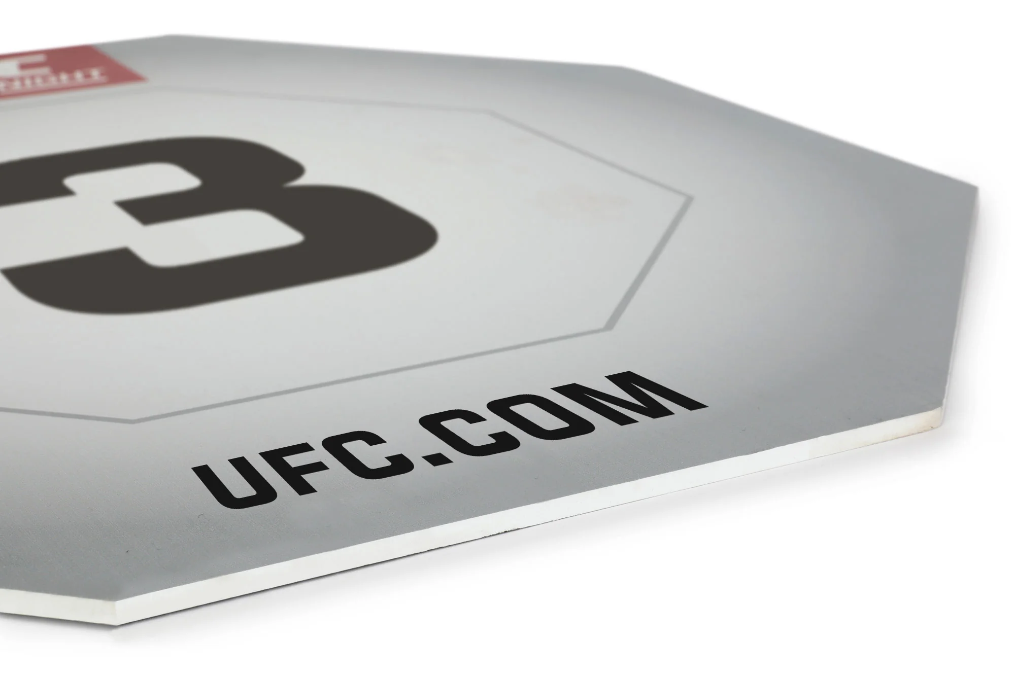 UFC Fight Night: Yusuff vs Barboza Round Card five - Image 10